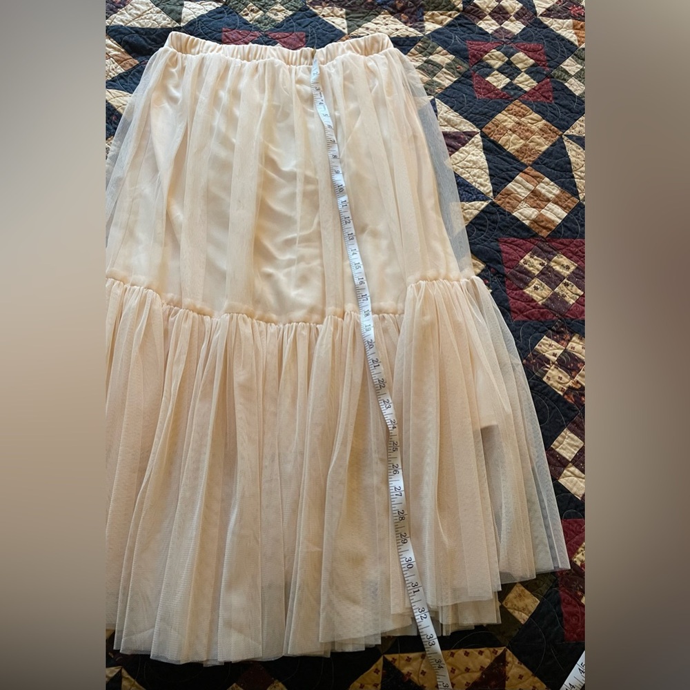 ❤️HOST PICK❤️H&M MAMA Tulle skirt Size Medium (Maternity) - Picture 9 of 14
